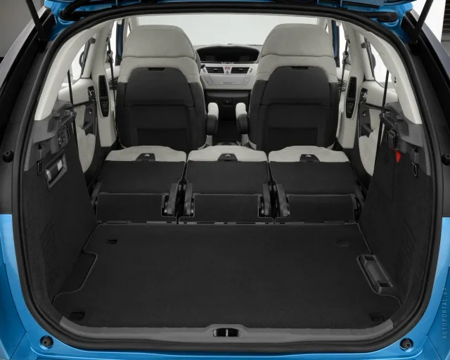 Citroen C4 Picasso 2.0 AT City — 6