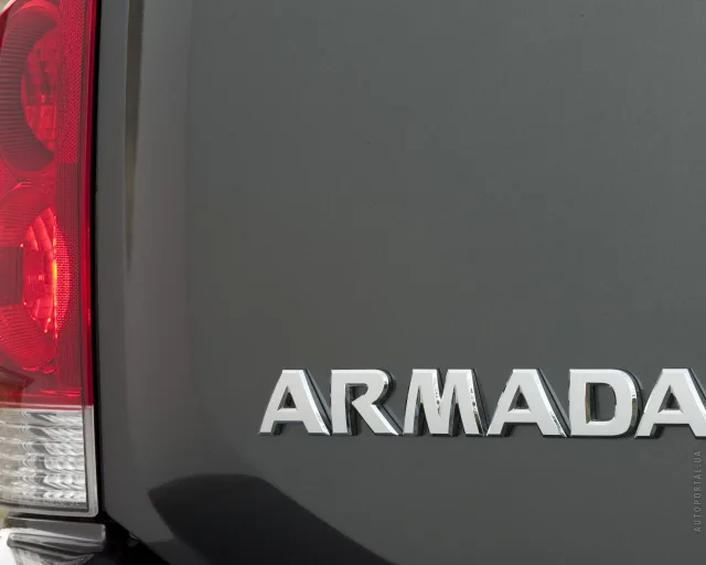 Nissan Armada позашляховик — 25