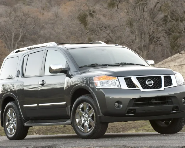 Nissan Armada позашляховик — 16