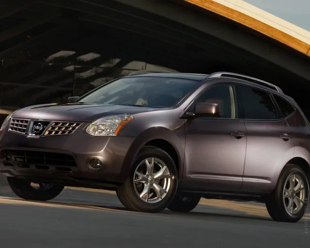 Nissan Rogue 2.5 AT — 12