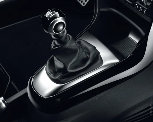 Citroen DS3 хетчбек — 14