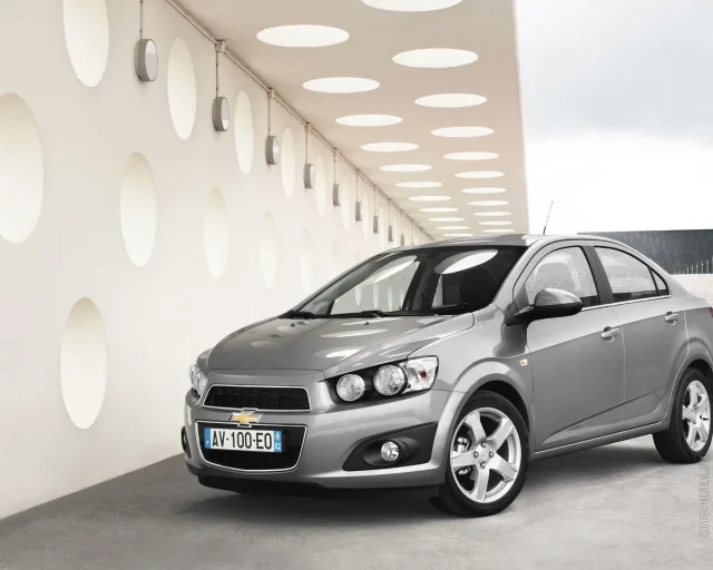 Chevrolet Aveo 2012 (Шевроле Авео) седан — 20