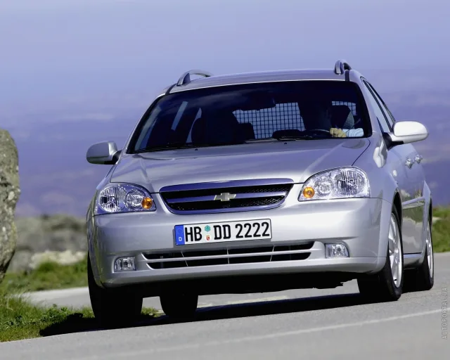 Chevrolet Lacetti 1.8 AT CDX — 3