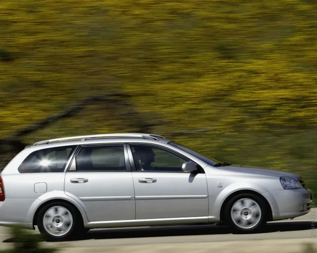 Chevrolet Lacetti 1.8 AT CDX — 19