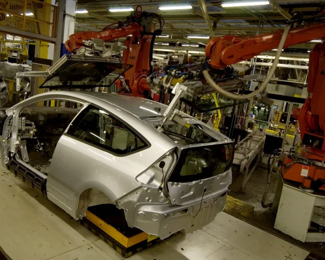 Citroen C4 (Ситроен C4) 5-ти дверный хэтчбек — 3