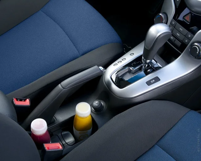 Chevrolet Cruze хетчбек — 3