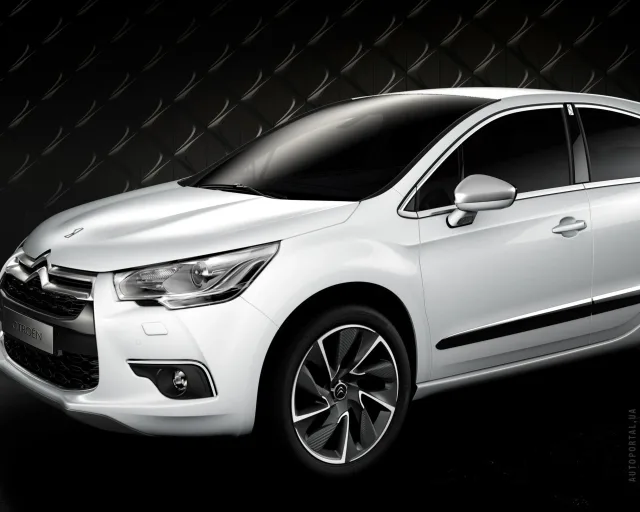 Citroen DS4 хетчбек — 25