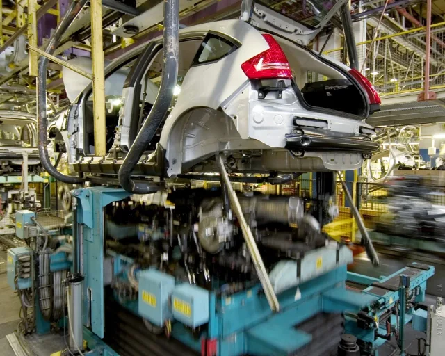 Citroen C4 (Ситроен C4) 5-ти дверный хэтчбек — 10
