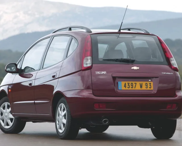 Chevrolet Tacuma microvan — 19