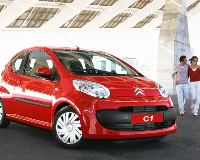 Citroen C1 2005 3-дверний хетчбек — 24