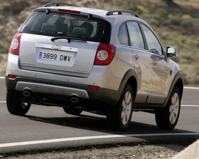 Chevrolet Captiva 2.4 AT LT — 16