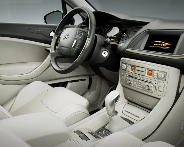 Citroen C5 седан — 2