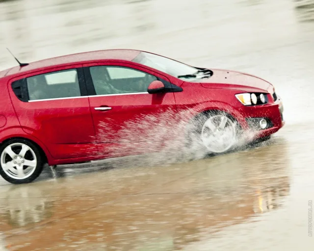 Chevrolet Aveo 2012 (Шевроле Авео) 5-ти дверный хэтчбек — 21