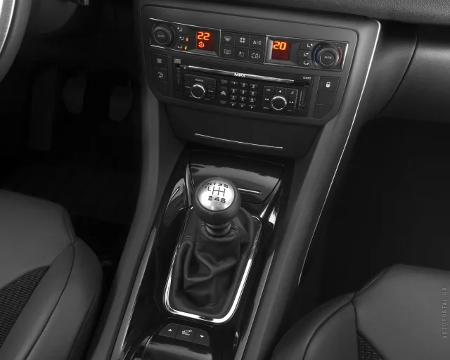 Citroen C5 седан — 17