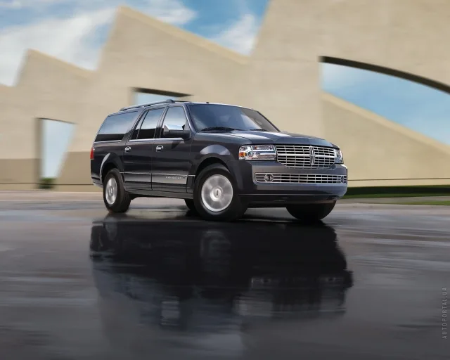 Lincoln Navigator 5.4 AT 4x4 — 10