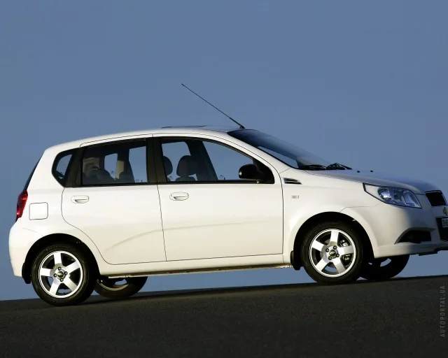 Chevrolet Aveo (Шевроле Авео) 5-ти дверный хэтчбек — 25