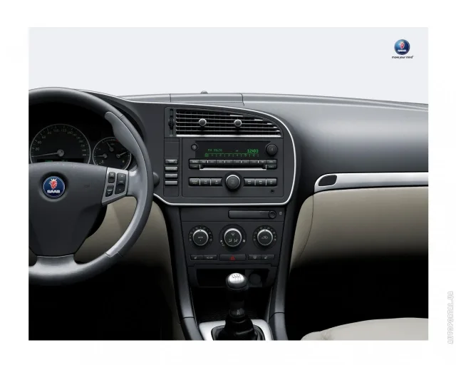 Saab 9-3 sedan — 4