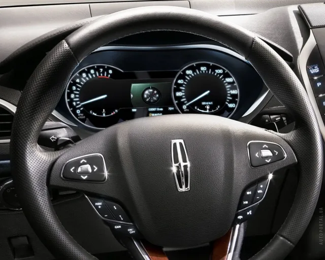 Lincoln MKZ 3.5 AT — 4