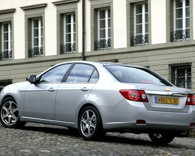 Chevrolet Epica 2.0 MT SX — 16