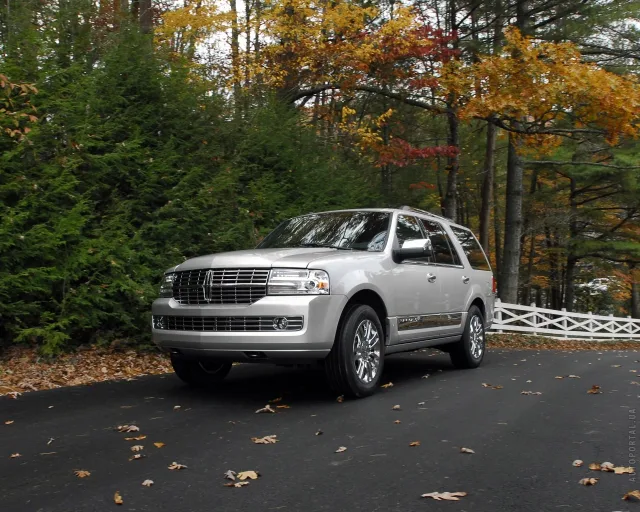 Lincoln Navigator 5.4 AT 4x4 — 11