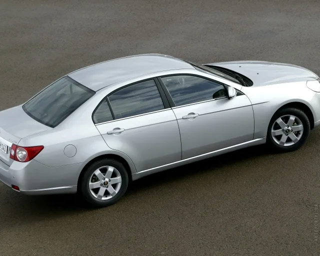 Chevrolet Epica 2.0 MT SX — 24