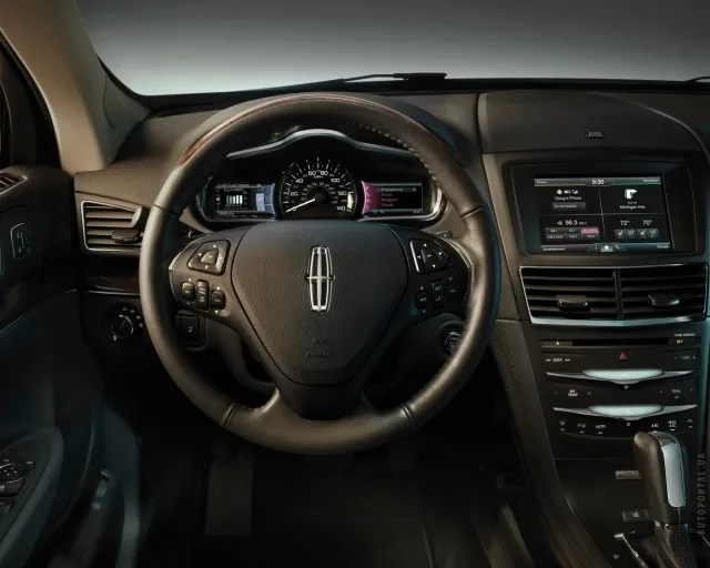 Lincoln MKT (Линкольн МКТ) кроссовер — 9