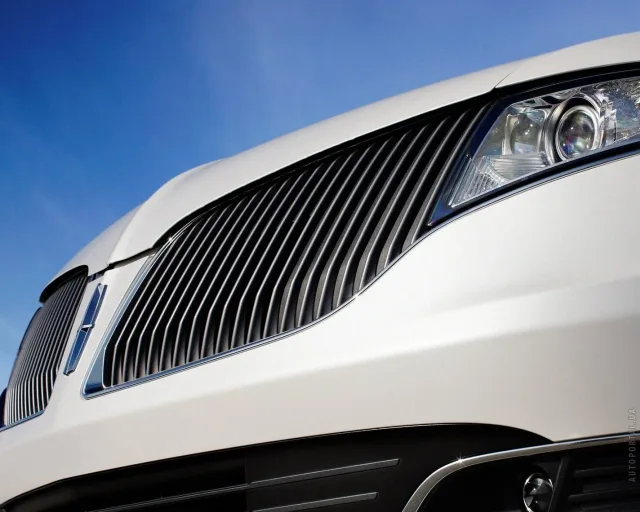 Lincoln MKT (Линкольн МКТ) кроссовер — 25
