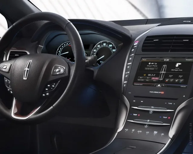 Lincoln MKZ 3.5 AT — 6