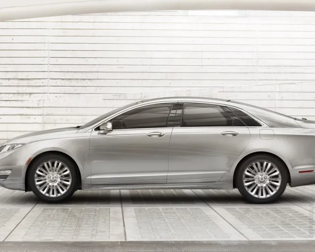 Lincoln MKZ 3.5 AT — 13