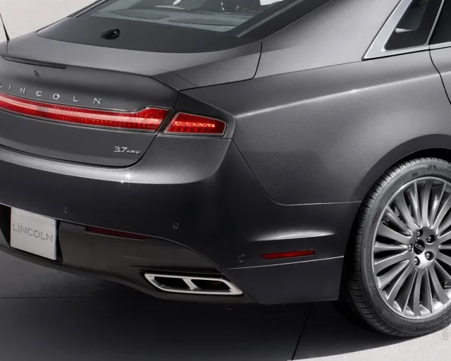 Lincoln MKZ 3.5 AT — 21