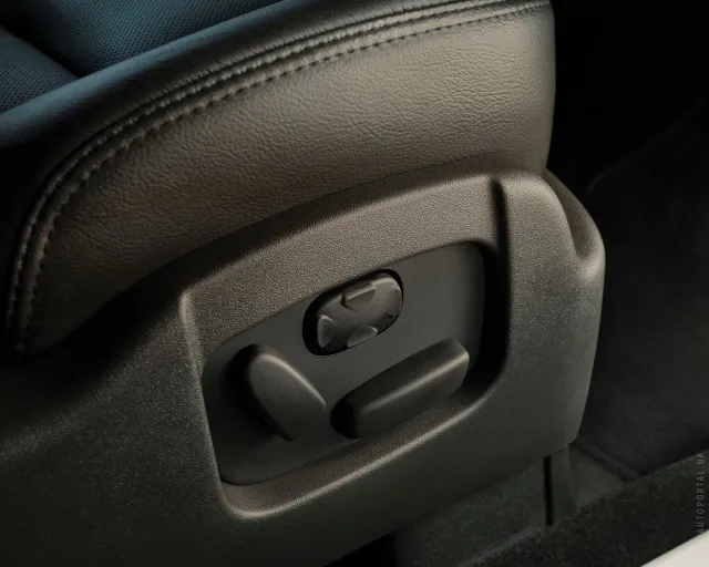 Lincoln MKT (Линкольн МКТ) кроссовер — 8