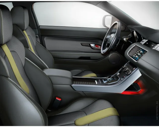 Land Rover Evoque 2011 тридверний кросовер — 6