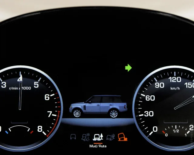 Land Rover Range Rover 2009 позашляховик — 8