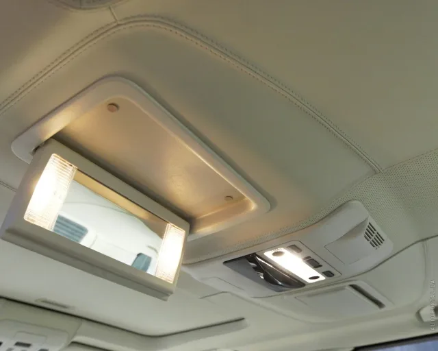 Land Rover Range Rover 2009 позашляховик — 3