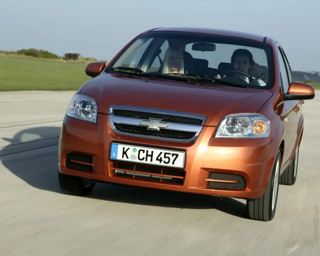 Chevrolet Aveo седан — 19