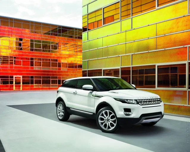 Land Rover Evoque 2011 тридверний кросовер — 21