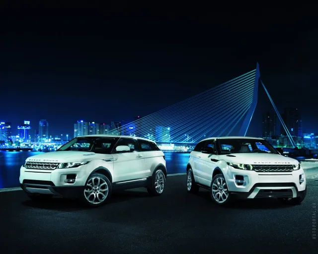 Land Rover Evoque 2011 тридверний кросовер — 23