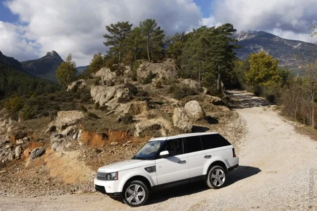 Land Rover Range Rover Sport 2009 (Ленд Ровер Рейндж Ровер Спорт) кроссовер — 15