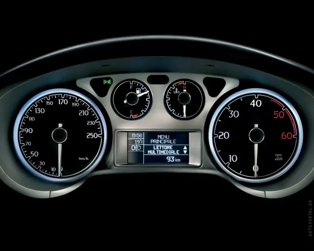 Lancia Delta (Лянча Дельта) хэтчбек — 5