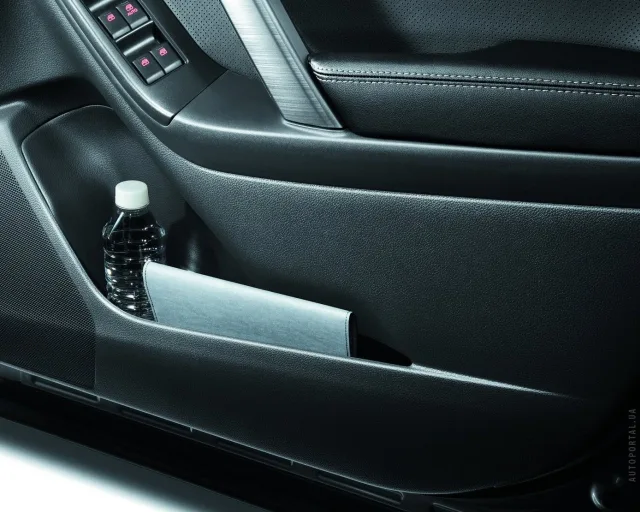 Subaru Forester 2.0XT AT NS — 11