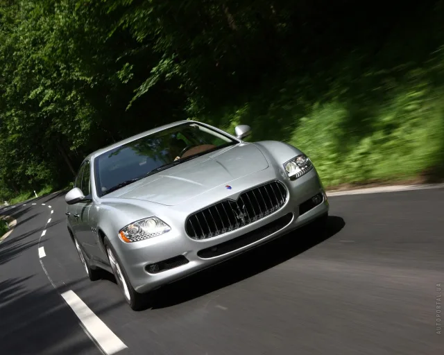 Maserati Quattroporte 2008 sedan — 22