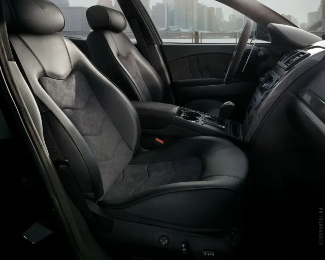 Maserati Quattroporte 2008 sedan — 9