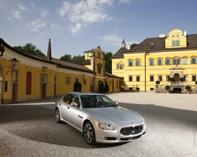 Maserati Quattroporte 2008 sedan — 24