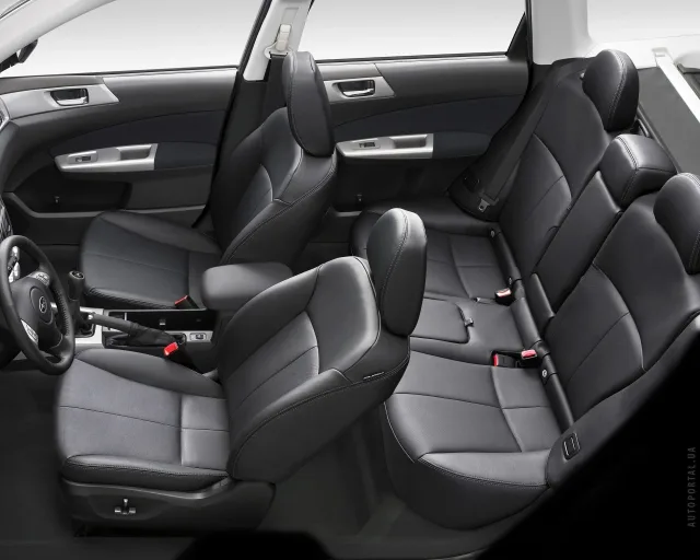 Subaru Forester 2.5 MT VR — 2