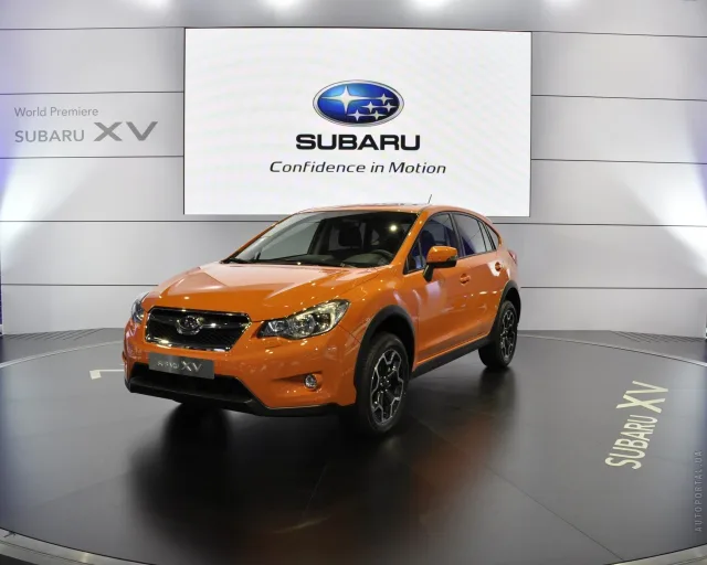 Subaru XV 2011 кросовер — 19