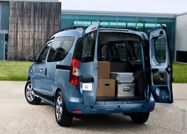 Renault Dokker minivan — 9