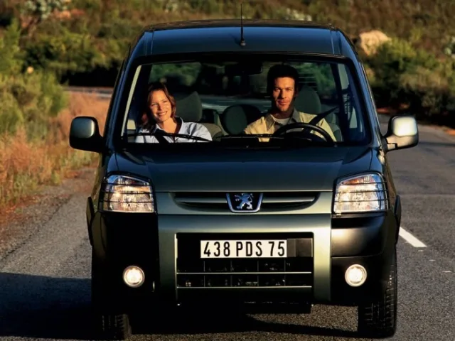 Peugeot Partner Origin (Пежо Партнер) универсал — 9