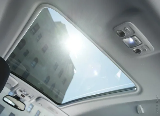 Peugeot 2008 2013 кросовер — 6