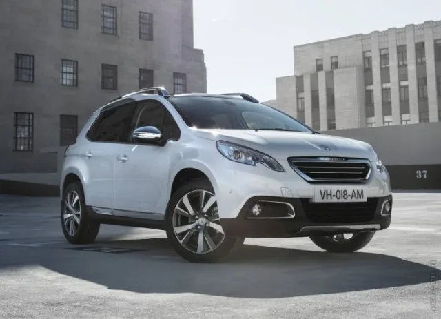 Peugeot 2008 2013 кросовер — 8