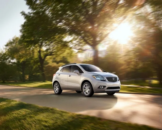 Buick Encore кросовер — 5